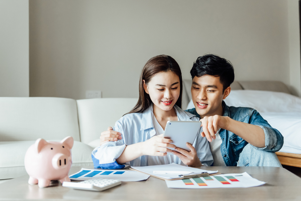 Mua bảo hiểm thai sản khi đã có thai cần cân nhắc quyền lợi