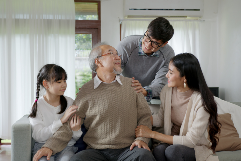 Nghiệp vụ bảo hiểm sức khỏe gồm những gì?