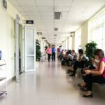 Khám chữa bệnh bảo hiểm y tế trái tuyến là gì? Mức hưởng thế nào?