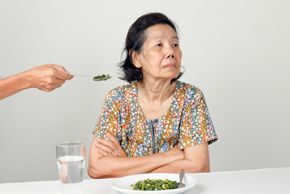 Nguyên nhân gây táo bón ở người già
