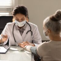 Phân độ tăng huyết áp giúp bệnh nhân theo dõi tiến triển bệnh