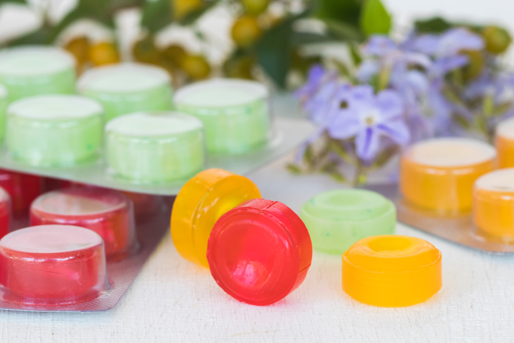Bị đau họng ngậm kẹo gì? 15 loại kẹo ngậm giảm đau họng tốt nhất