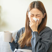 Đau họng và sổ mũi cùng lúc là bệnh gì? Cách xử lý và phòng tránh