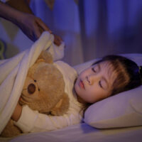 Trẻ ngủ bao nhiêu tiếng một ngày là đủ? Mẹo giúp trẻ ngủ ngon, sâu giấc