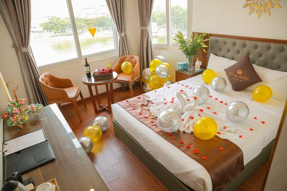 Khách sạn Royal là nhà nghỉ, khách sạn gần Bệnh viện Nhi Trung ương