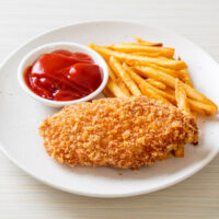 Ức gà rán bao nhiêu calo? Cách giúp ức gà rán lành mạnh, ít béo hơn