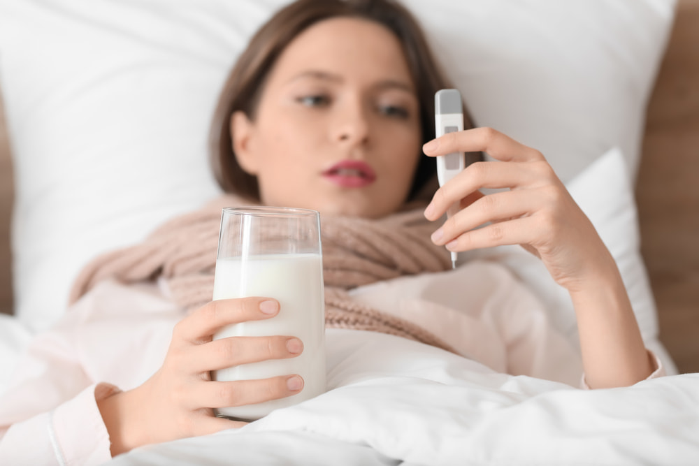 Sốt xuất huyết nên ăn uống gì để tăng tiểu cầu? Sữa và các sản phẩm từ sữa