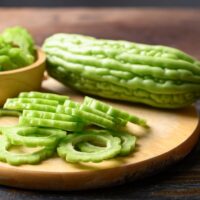 Khổ qua bao nhiêu calo? Bí kíp giảm cân hiệu quả cùng khổ qua